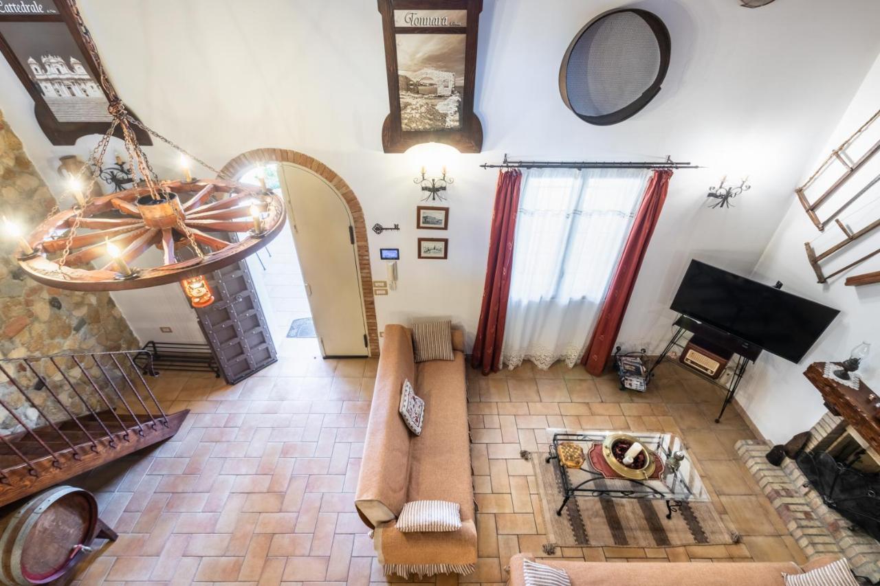 Villa Suq With Pool, Parking & Wifi Noto Exterior photo