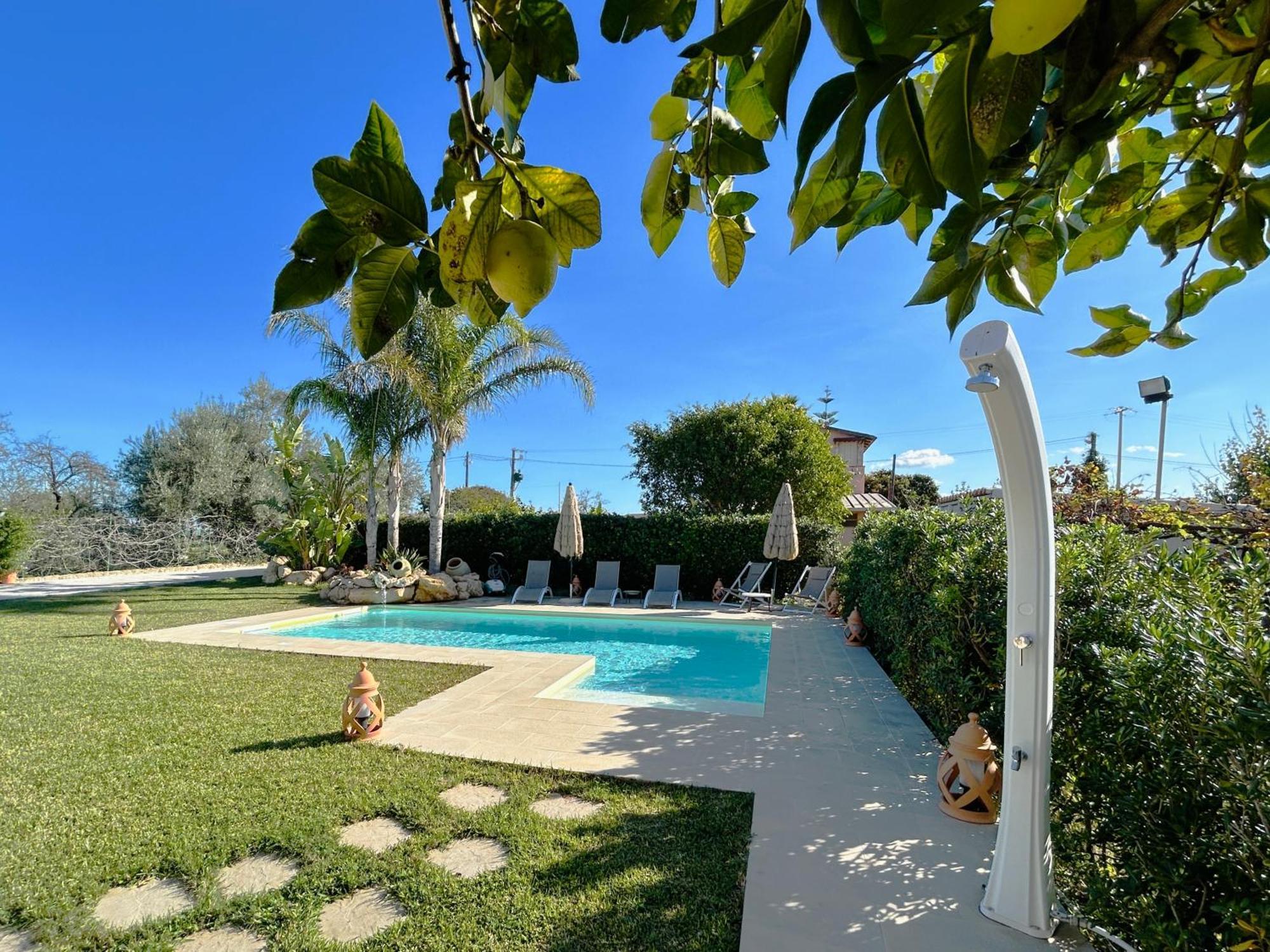 Villa Suq With Pool, Parking & Wifi Noto Exterior photo